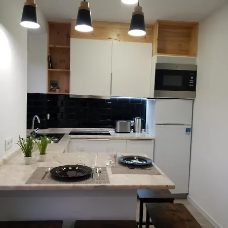 Henriqueta Maia Suits 民宿 伊利亚武