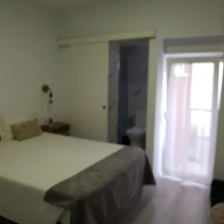 Henriqueta Maia Suits 民宿 *