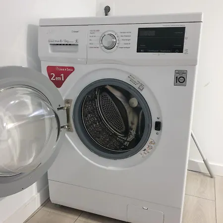 Δωμάτια σε οικογενειακή κατοικία Henriqueta Maia Suits Ílhavo