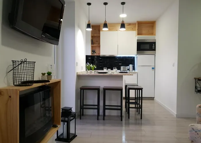 Quarto em Acomodações Particulares Henriqueta Maia Suits