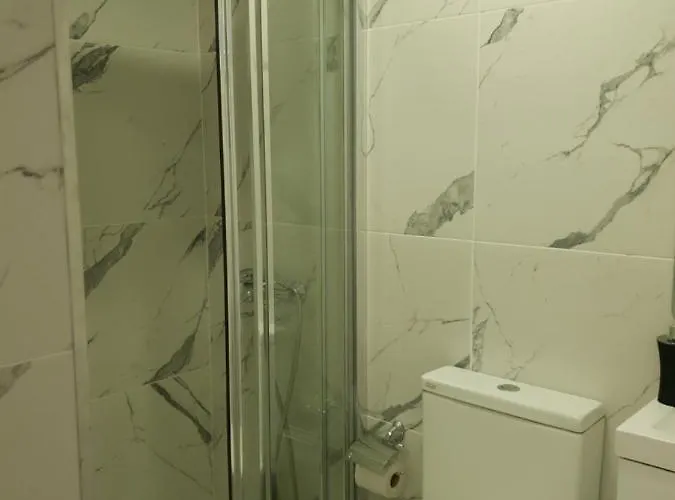 Henriqueta Maia Suits Quarto em Acomodações Particulares *